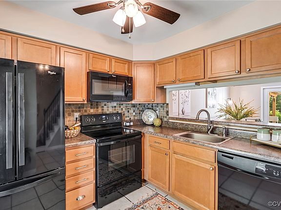 5th image of 2255 High Bush Cir