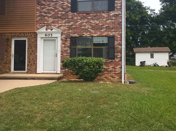 605 North 13th Street, 605 N 13th St APT 1, Paragould, AR 72450