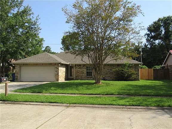 2nd image of 1381 Westlawn Dr