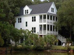 90 Harbor River Cir, Saint Helena Island, SC 29920