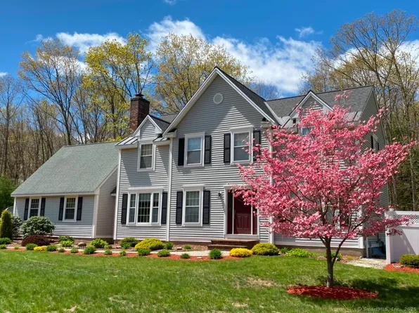 82 Stone Ridge, Mansfield, CT 06250