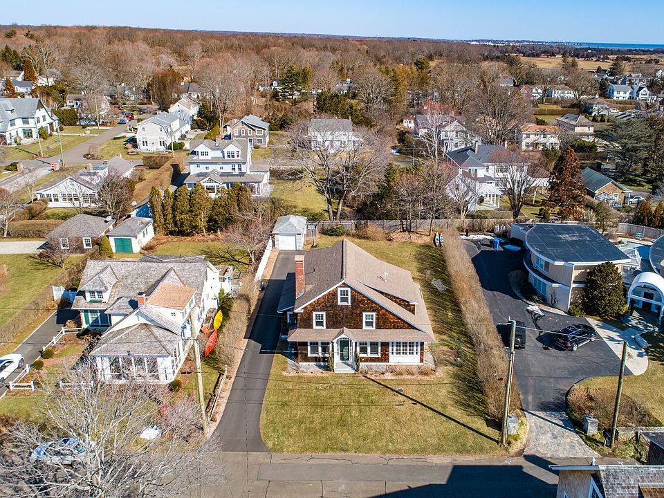 9 Bayview Place