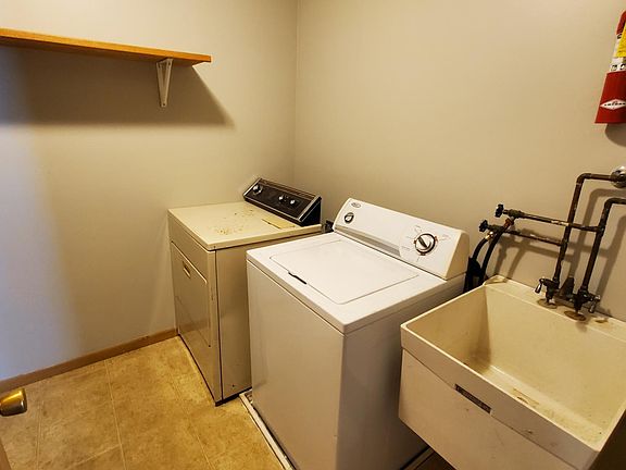 5th image of 2227 5th Ave S #301