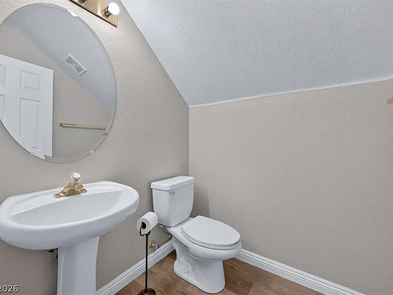 561 Aspen Leaf St — Photo 20