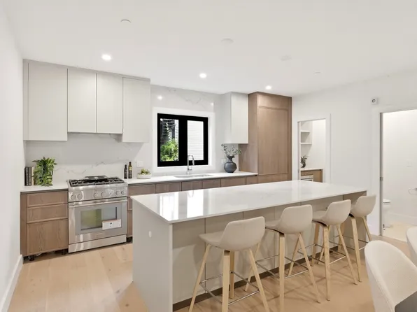 213 Tudor St #3, Boston, MA 02127