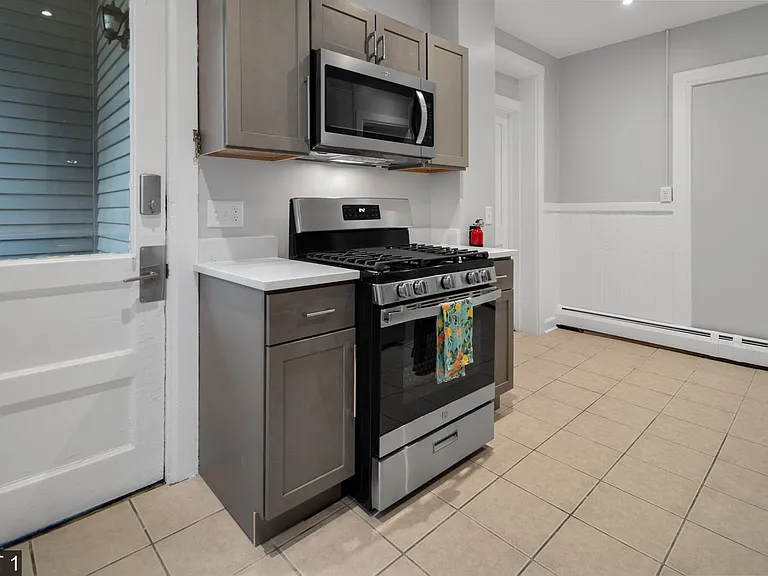 710 Stewart Ave — Photo 136