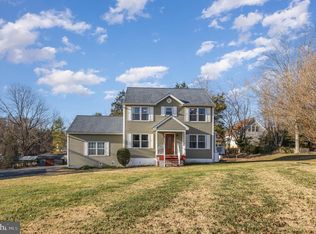 2 Pleasure Ct, Stafford, VA 22554