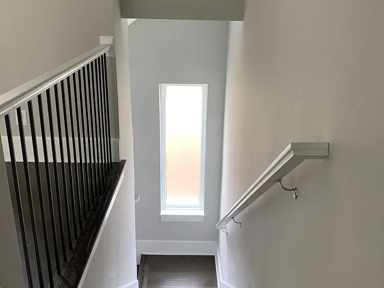 456 Parkway Dr #9 — Photo 9