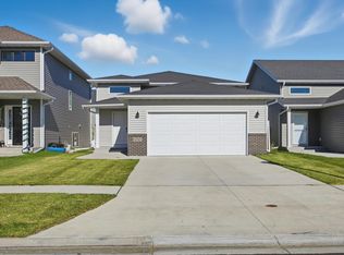 3767 Chinook Dr S, Fargo, ND 58104