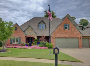8880 E 105th Ct, Tulsa, OK 74133