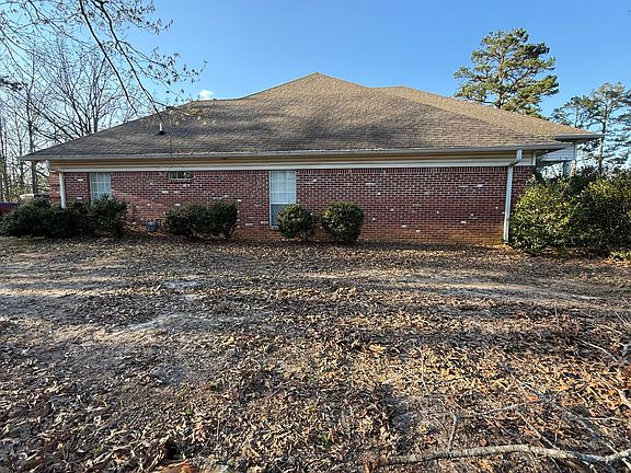 3rd image of 35 County Road 409
