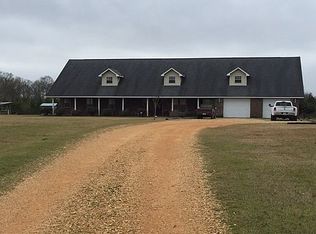 105 Henry Smith Rd, Tylertown, MS 39667