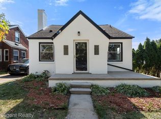 15510 Veronica Ave, Eastpointe, MI 48021
