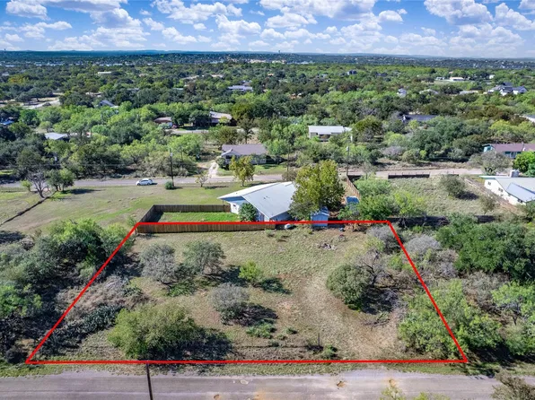 360 & 362 E Elm Dr, Marble Falls, TX 78654