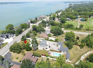 777 Front Rd N, Amherstburg, ON N9V 2V6