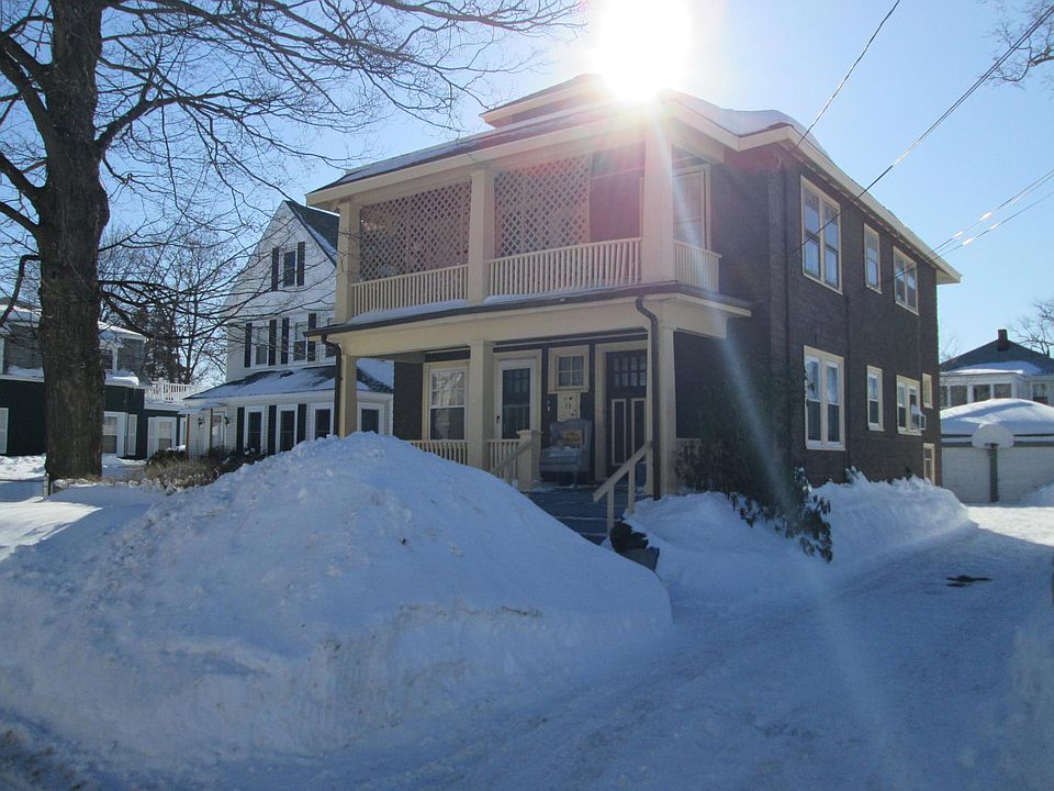 the Quincy Songbird House