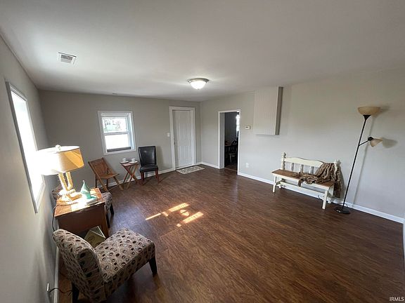 3rd image of 1008 S 14th St