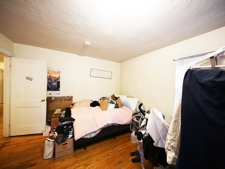 23 Heath St #1 — Photo 10