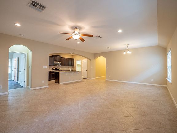 5th image of 9509 Sydney Marilyn Ln