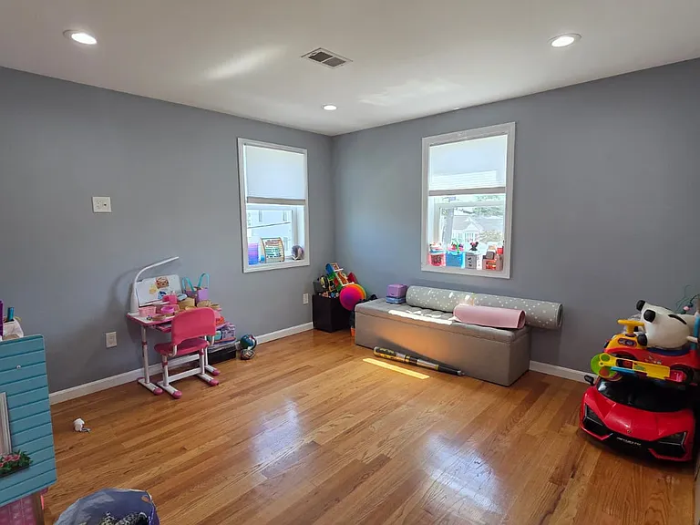 530 Mountain Ave #2 — Photo 7