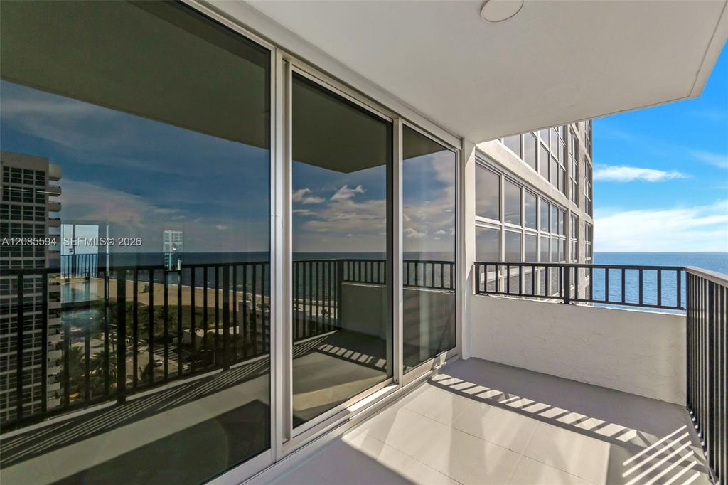 531 N Ocean Blvd APT 1510, photo 4