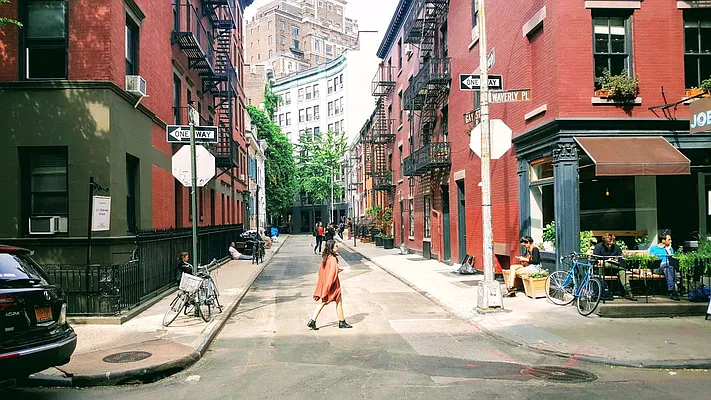 Rented by Keller Williams NYC | media 28