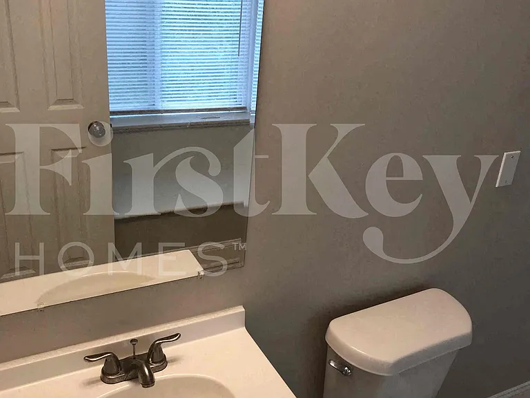 103 Walnut Way — Photo 15