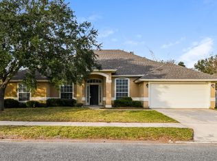 9461 Maidstone Mill Dr E, Jacksonville, FL 32244