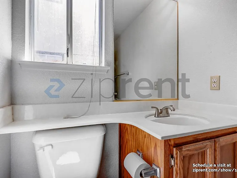 8633 Northam Dr — Photo 17