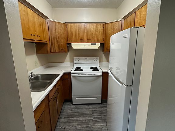 3rd image of 3710 Zimmerman Rd #9