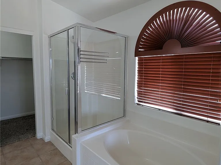 2266 Smokey Sky Dr — Photo 18
