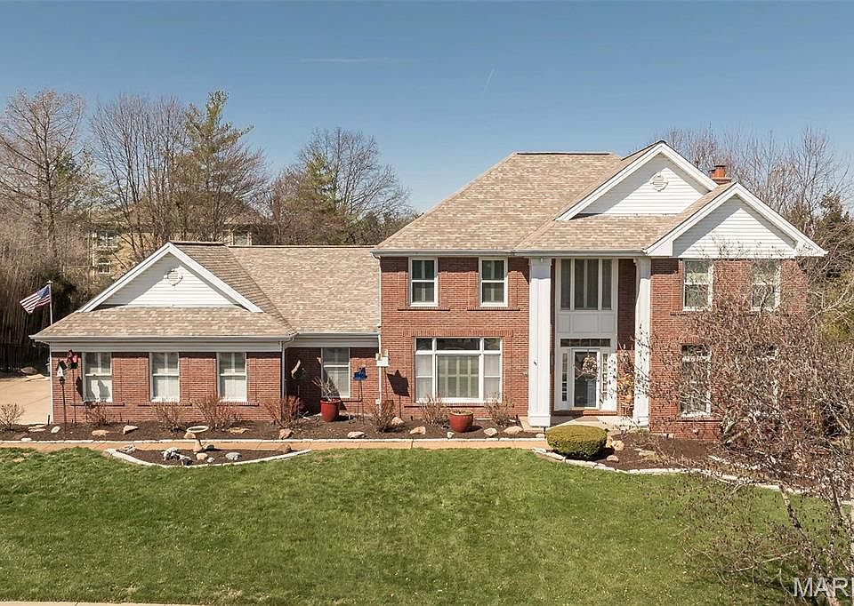 1st image of 2029 Brook Hill Ln