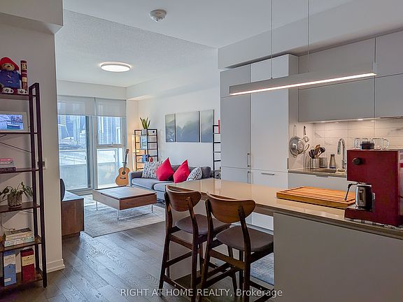 5th image of 15 Lower Jarvis St #609