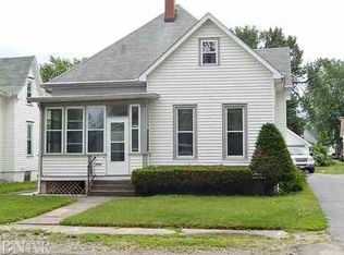 500 W Adams St, Clinton, IL 61727