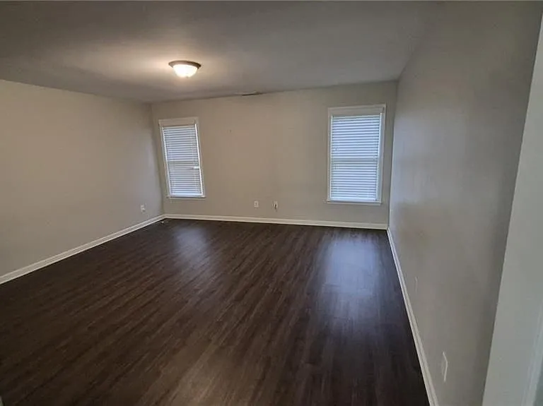 5760 Dovnick Dr — Photo 21