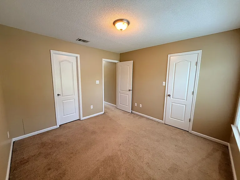 2705 Pineview Dr #A — Photo 23