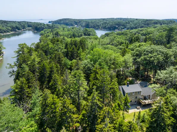 44 King Phillips Trail, Boothbay, ME 04544