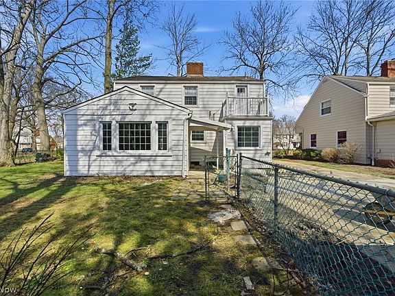 5th image of 4182 Silsby Rd