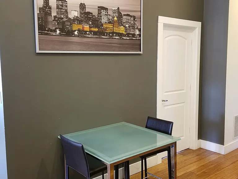 1128 W Fry St #2 — Photo 7