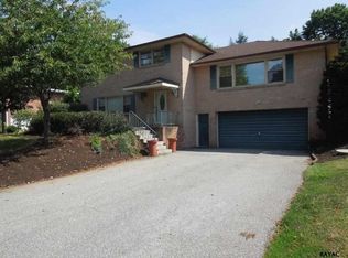 1795 Randolph Dr, York, PA 17403