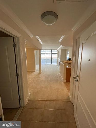 1st image of 502 W Broad St APT 202