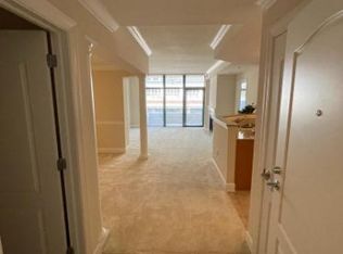 502 W Broad St APT 202, Falls Church, VA 22046