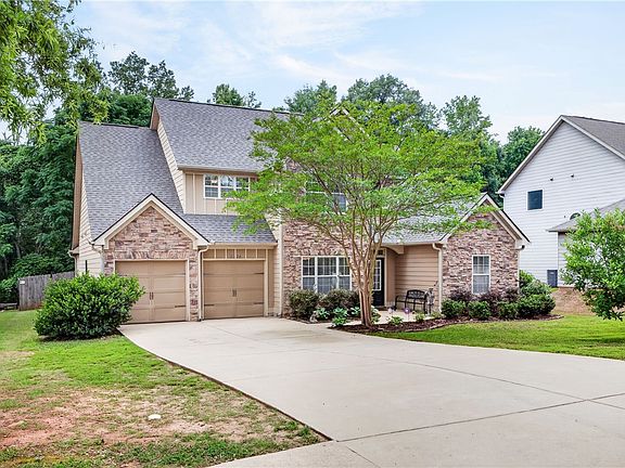 2nd image of 2924 Stillwood Way