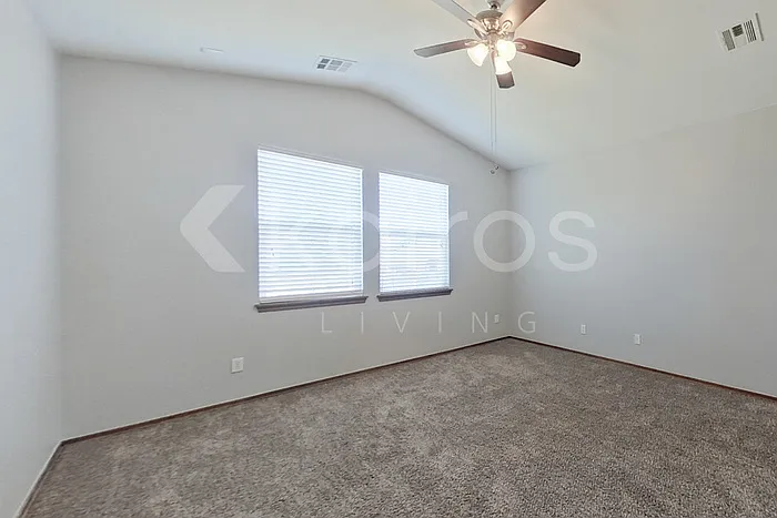 2421 Arbor Dr — Photo 12