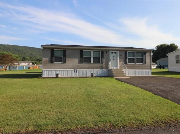 200 Ashley Ln E Lot 200, Lehighton, PA 18235