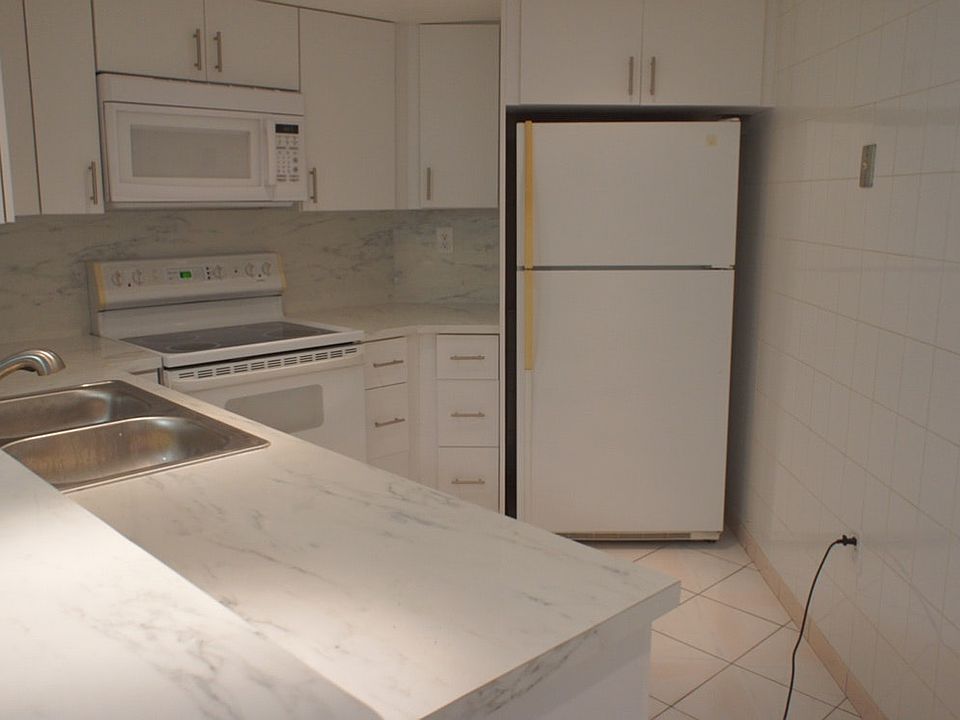 1st image of 9443 Fontainebleau Blvd APT 104