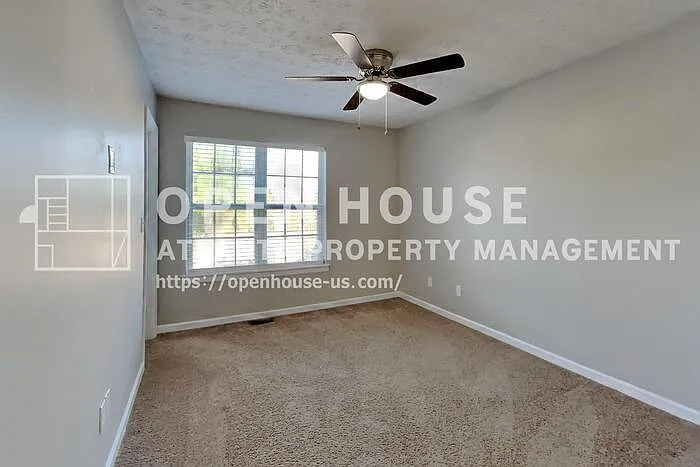 610 Wildberry Trce — Photo 14