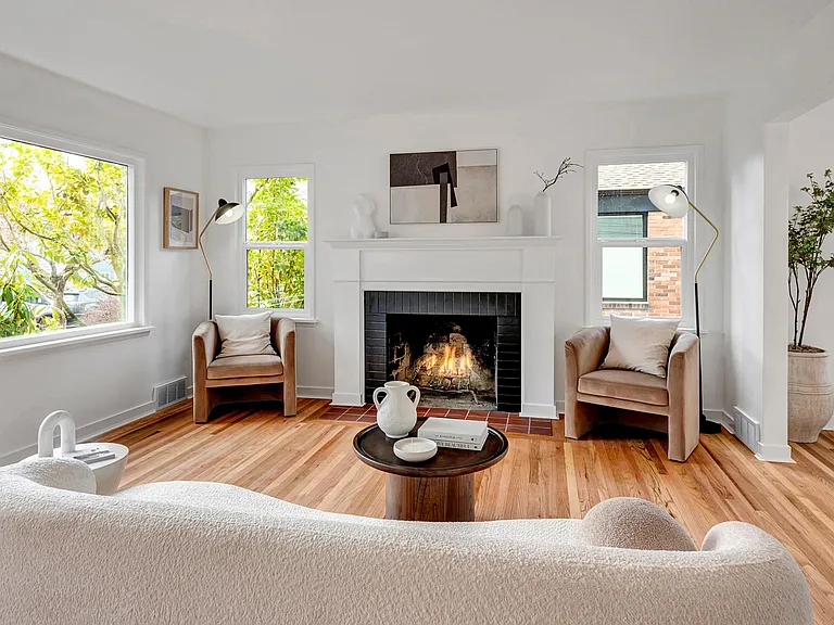 808 W Armour St — Photo 21