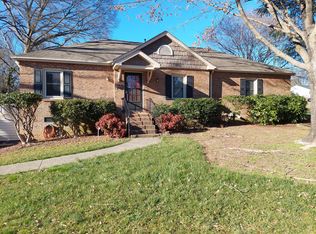 1179 Ashbrook Pl, Charlotte, NC 28209