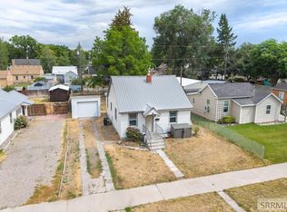 261 E 15th St, Idaho Falls, ID 83404